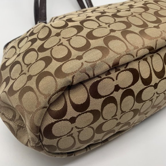 Coach Signature Khaki Canvas Devin Shoulder Bag F28503 - Picture 8 of 12